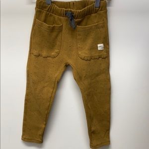 Zara pants. Never worn.